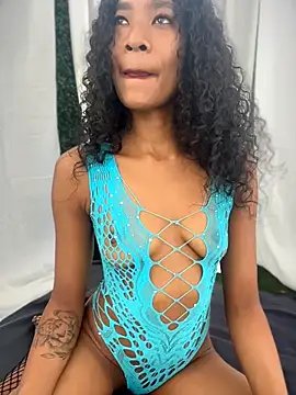 SweetCheeksXXX online show from April 11, 9:40 pm