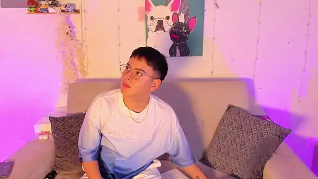 Young Ben online show from May 15, 11:07 pm