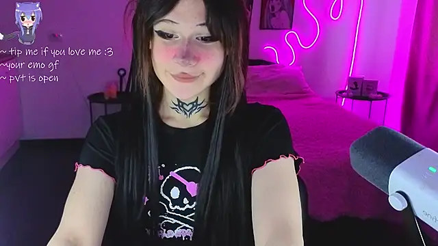 your little eva online show from February 26, 1:43 pm