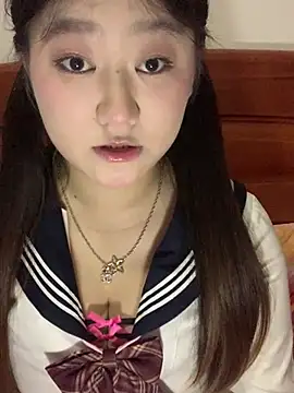 xialuo25 online show from April 9, 11:59 am