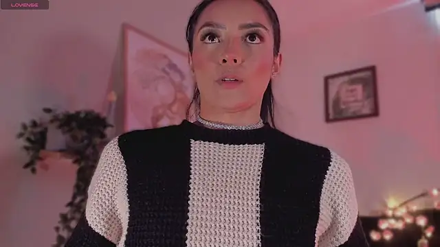 im-isabella online show from March 27, 8:20 pm