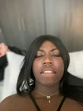 Alexia 24 online show from February 5, 12:46 am