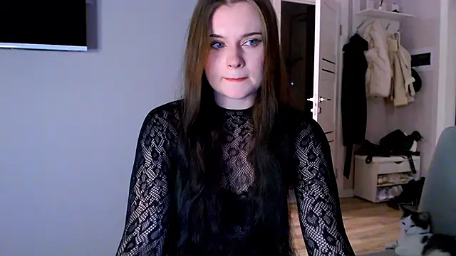 AlexaButttler online show from December 3, 8:44 pm