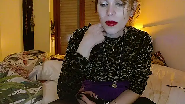 refem9 online show from November 19, 7:14 pm