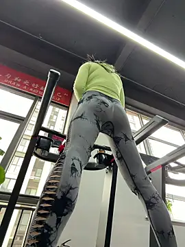 Ninazhang online show from March 2, 4:23 am