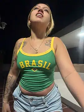 Becca Johnson u online show from April 6, 12:43 am