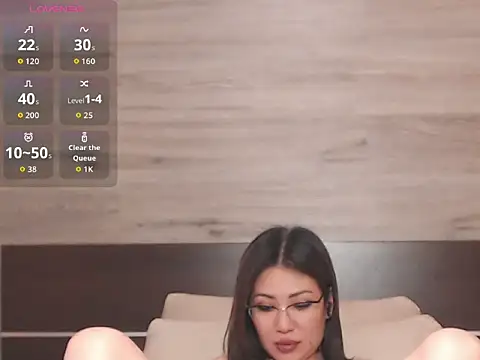RichelleBrielle online show from July 7, 8:51 am