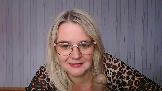 EleanoraDream online show from November 16, 9:00 am