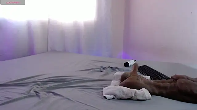 Giagh  online show from September 16, 3:42 pm