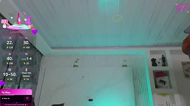 Chloe cooperr online show from April 18, 10:18 am