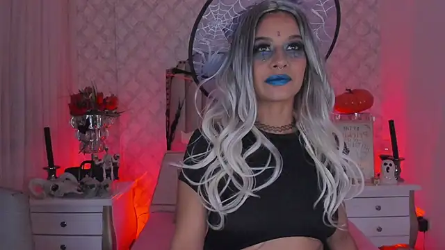 Yourwishisme val online show from October 31, 4:14 am