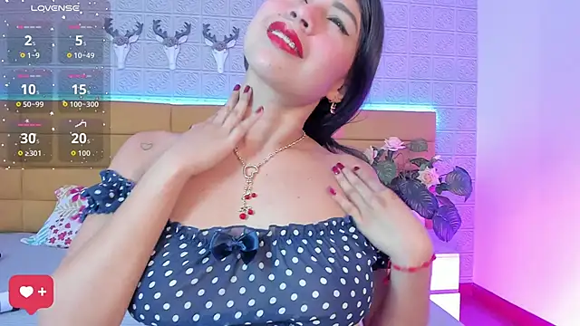 KamileBlake online show from September 12, 6:03 am