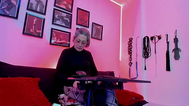 MistressNyx cg online show from November 6, 3:29 pm