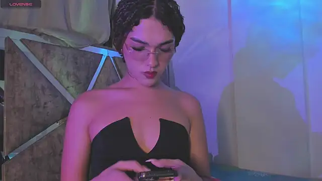 MarilynDupont online show from November 6, 3:01 am