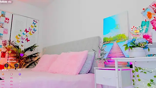 sooofffiya online show from December 18, 9:41 pm