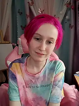 Fuzzy Unicorn online show from November 11, 7:11 pm