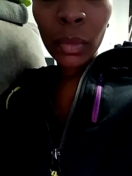 Flacidas online show from November 7, 3:28 pm