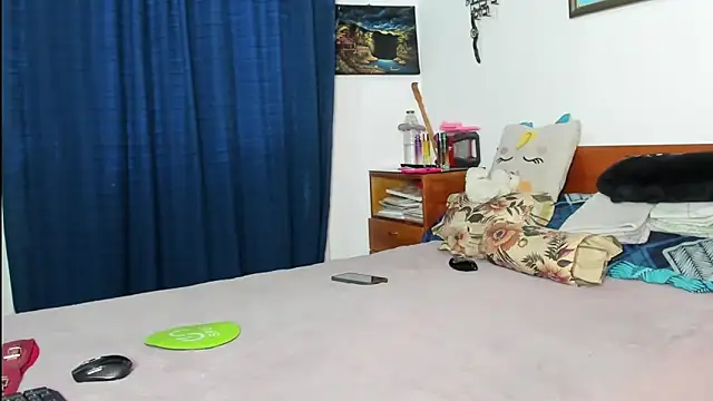 Mishell Bons online show from March 5, 10:49 pm