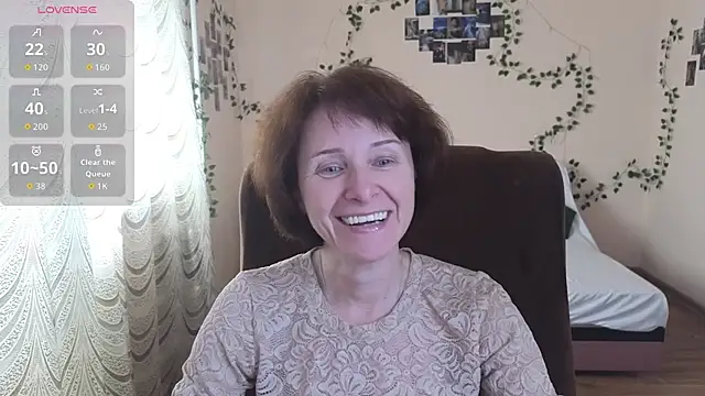 Lia Tito online show from October 24, 6:31 am