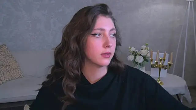 Mary Miiller online show from June 3, 2:33 pm