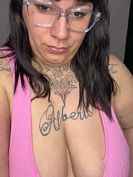 valen1891 online show from September 19, 1:59 am