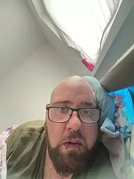 mrandmrsdarkside online show from March 16, 9:02 am