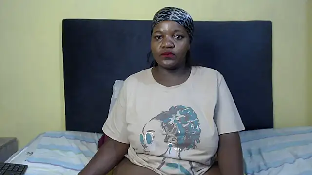 ChubbyBitch26 online show from January 13, 2:39 am