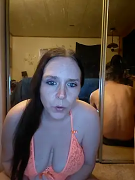 Shy Naughty Girl online show from June 5, 3:32 am