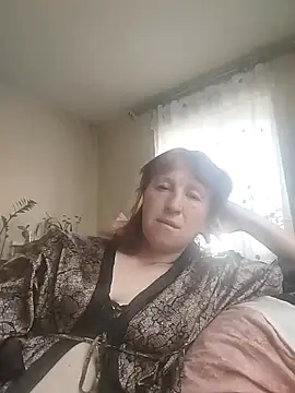 Flower2931 online show from April 27, 8:00 am