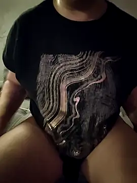 BigAssMom  online show from October 26, 12:50 am