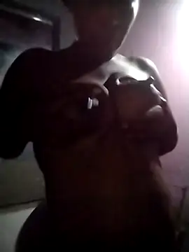 curvyyyyBabe online show from March 22, 9:32 pm