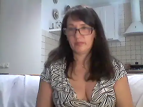 Elena48324 online show from July 19, 2:08 pm