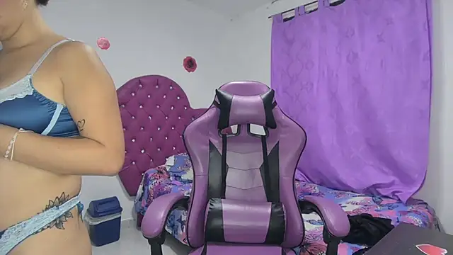 soffy rosses online show from December 5, 1:49 am