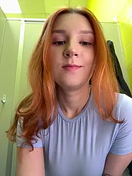 katexxxx online show from April 9, 6:35 pm