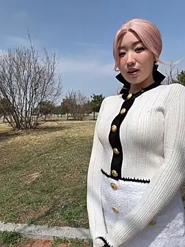 winter11 online show from April 5, 3:27 am