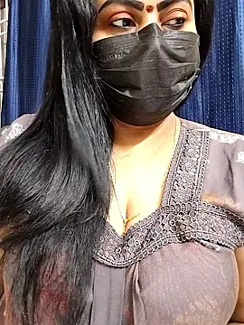 honey-flower online show from January 17, 8:05 pm