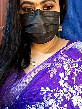 honey-flower online show from December 4, 5:03 pm