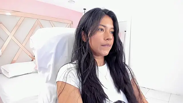 samantaa shy online show from November 21, 2:24 am