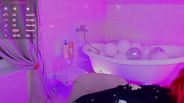 bluelunaray online show from January 15, 10:32 am