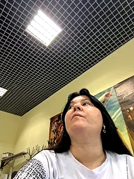 Liza Will online show from November 28, 10:40 am