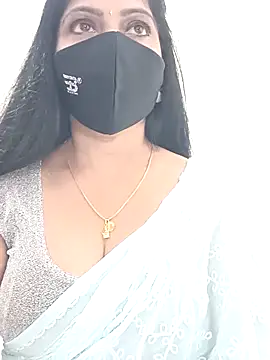 shivani27 online show from February 19, 7:13 pm