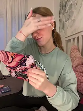 AriaAdda online show from March 31, 4:40 pm