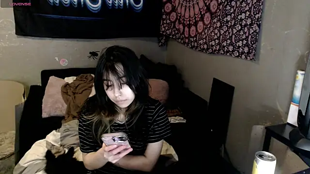Snapshot of London_Ray chatting on October 23, 3:12 am London Ray online show from October 23, 3:12 am