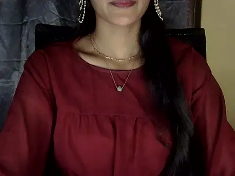 zara Khan0 online show from December 15, 2:22 pm