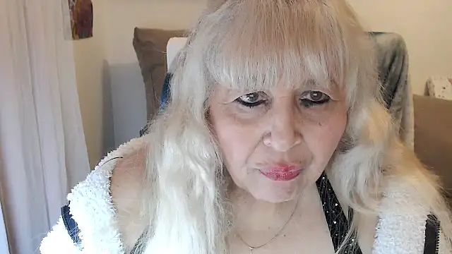 SusiLifeXXX online show from November 8, 11:21 pm