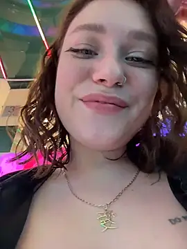 lucy-joy online show from March 16, 8:29 am