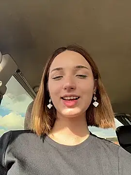 DollyTall online show from September 17, 10:13 am