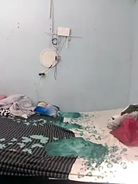 miroqui143 online show from November 2, 11:41 pm