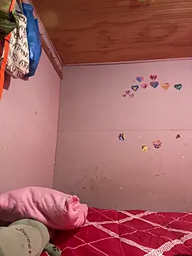 kiittyselenita online show from April 18, 7:40 pm