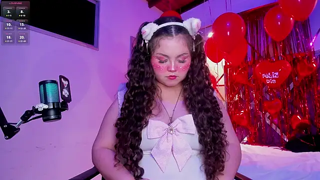 ShylySweet online show from February 15, 6:49 am